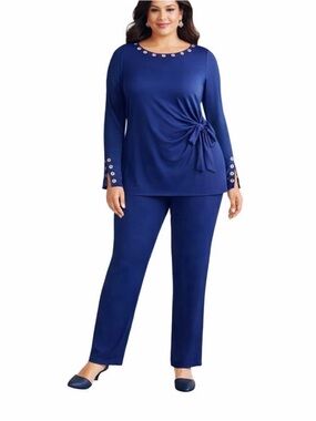 Midnight Velvet Grommet Tunic Stretchy Office Desk to Dinner Party Blue Pantset